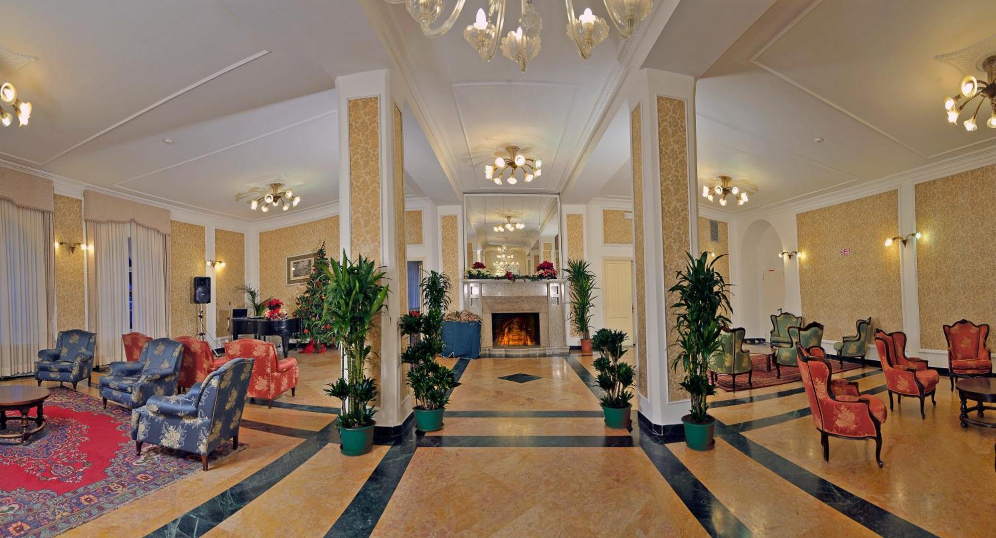 Th San Martino - Majestic Dolomiti Hotel San Martino Di Castrozza Exterior photo