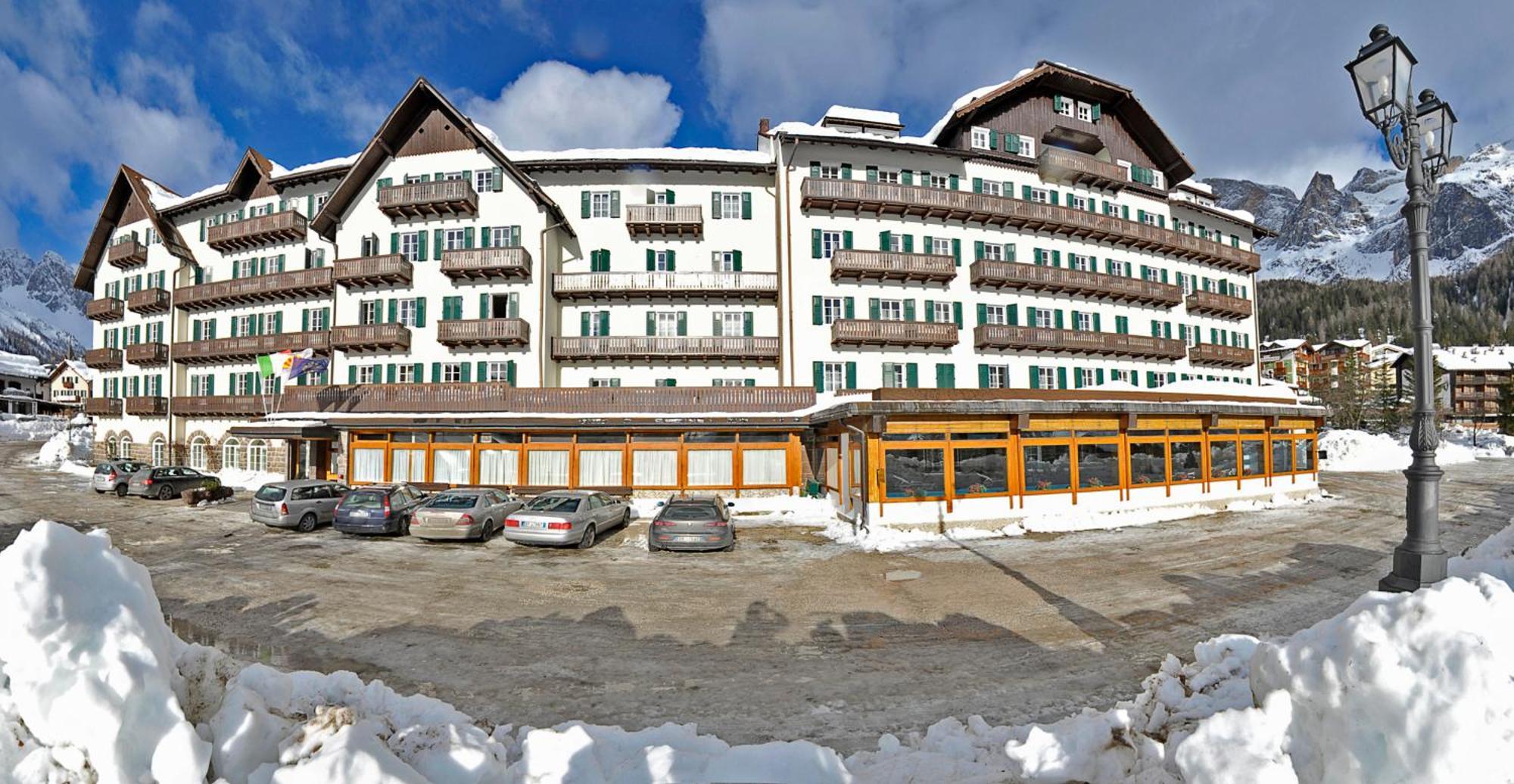 Th San Martino - Majestic Dolomiti Hotel San Martino Di Castrozza Exterior photo