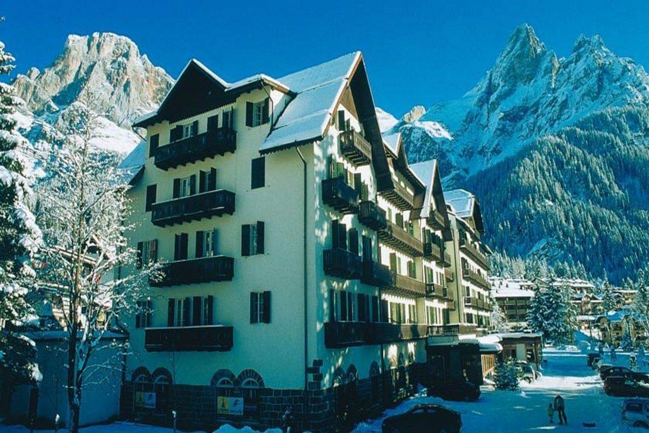 Th San Martino - Majestic Dolomiti Hotel San Martino Di Castrozza Exterior photo