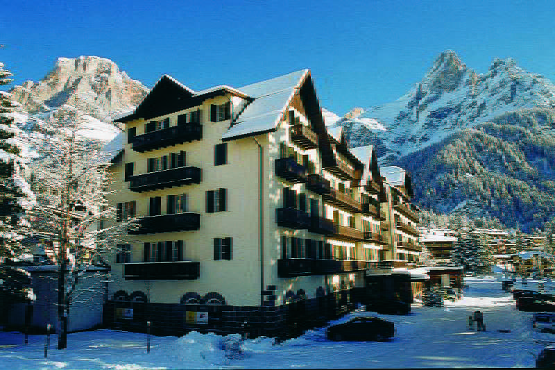 Th San Martino - Majestic Dolomiti Hotel San Martino Di Castrozza Exterior photo